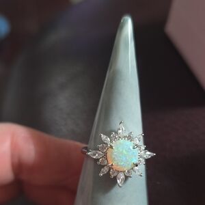 New With Box Sterling Silver Ring. Size 7.